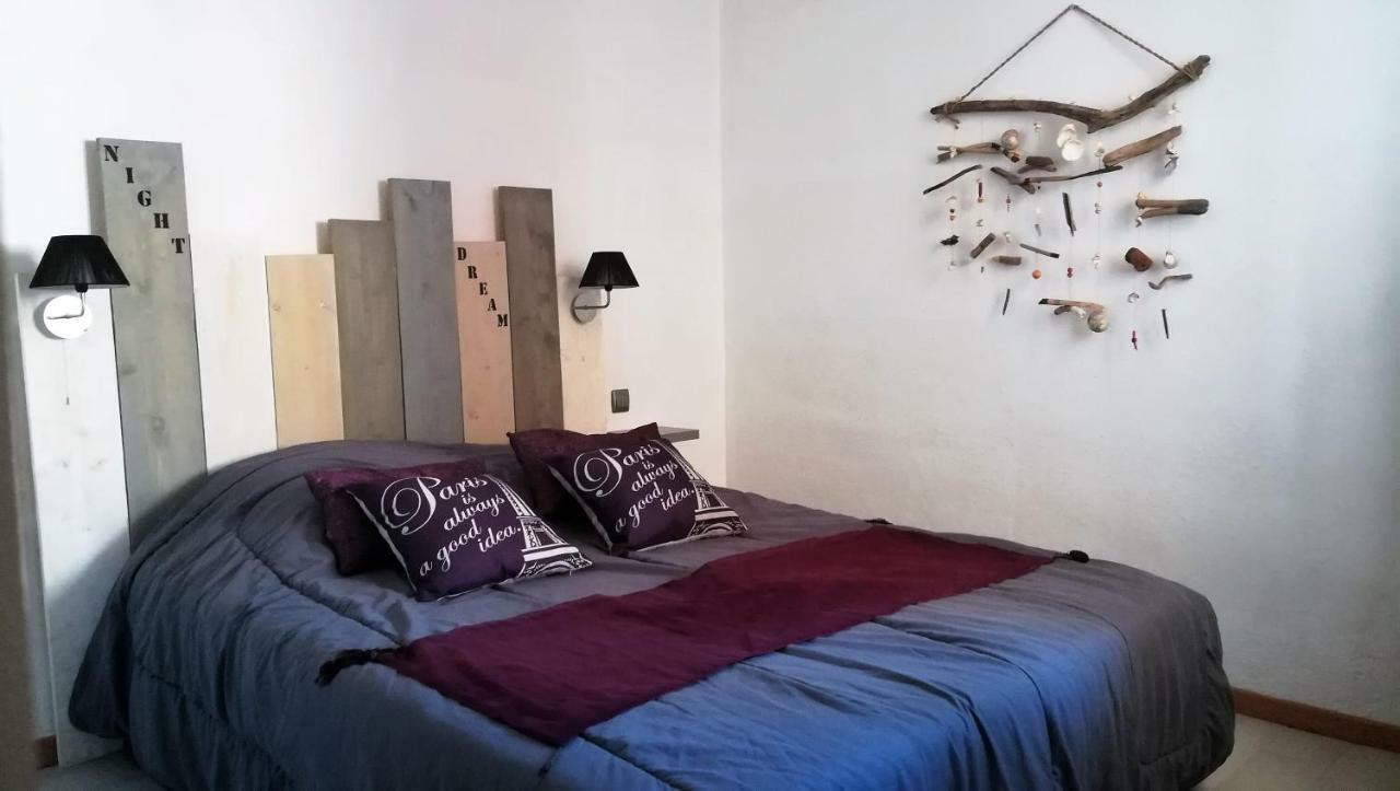Appartement Avec Terrasse Нарбон Екстериор снимка